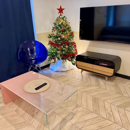 Roma Divine Home Cinema Et Jardin Nîmes Exteriör bild